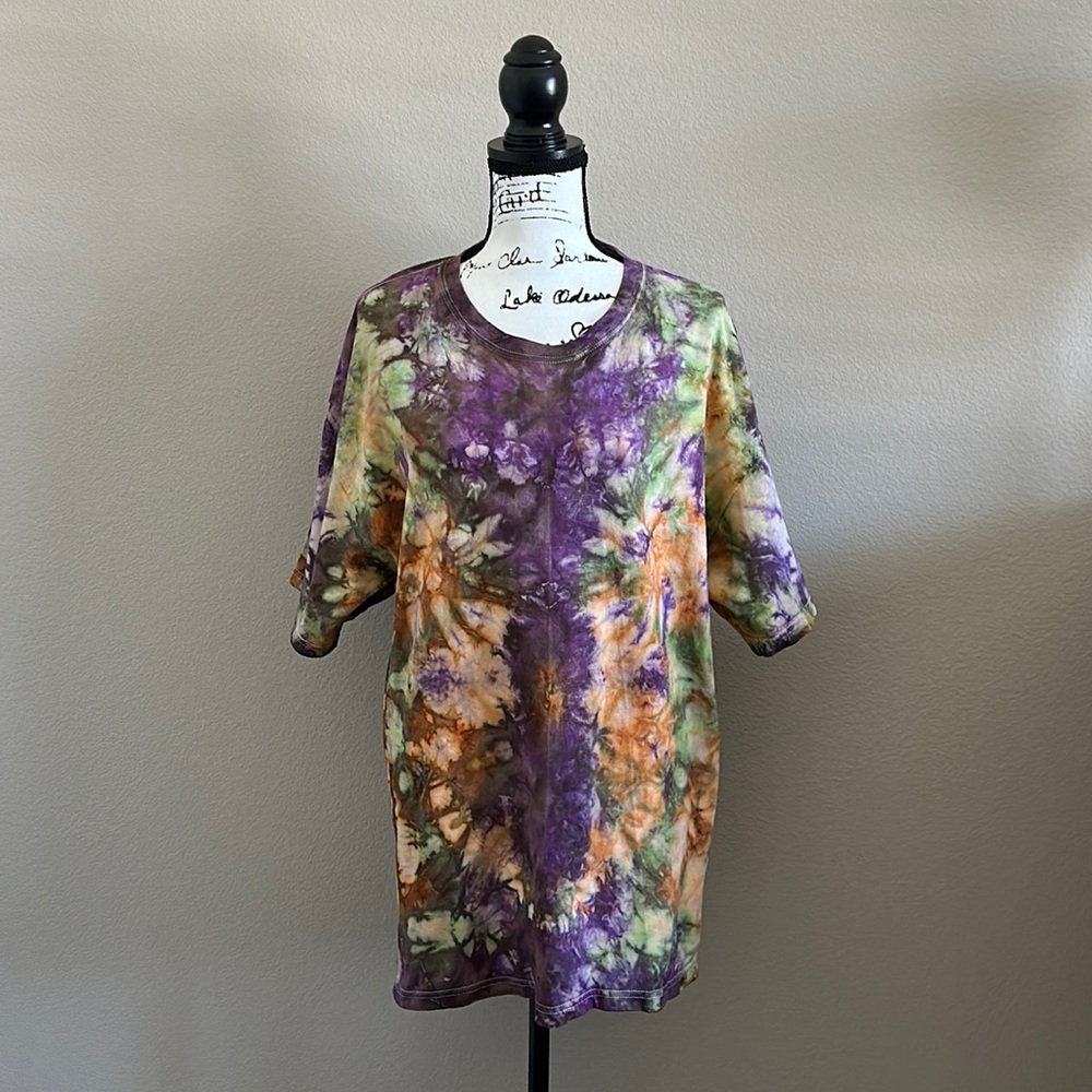 NWOT Daydreamers Custom Designed Tie-dye Oversized T-shirt - Small Busin…